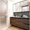2SDK Apartment to Buy in Minato-ku Washroom
