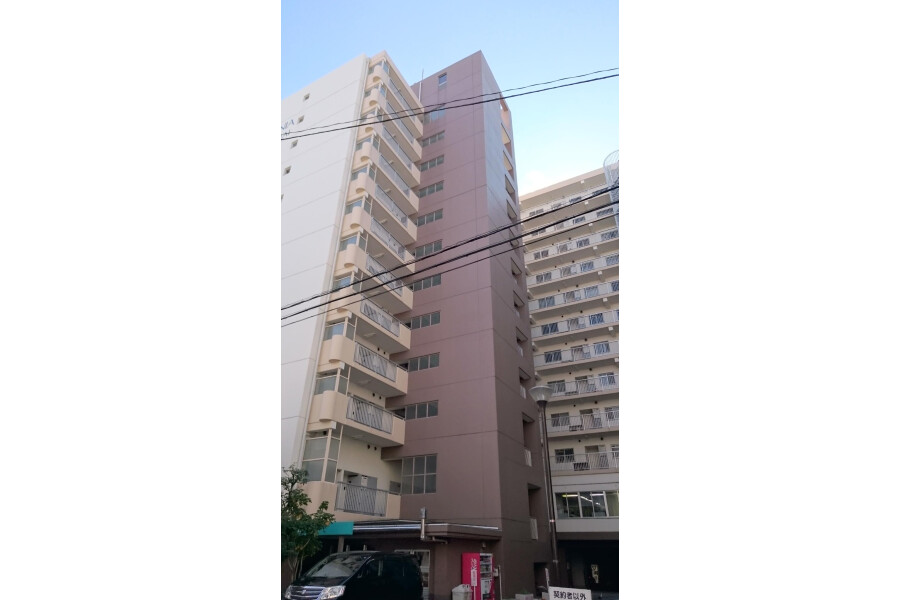 3LDK Apartment to Rent in Nagoya-shi Naka-ku Exterior
