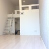 1K Apartment to Rent in Ikeda-shi Living Room