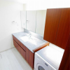 3SLDK Apartment to Rent in Meguro-ku Washroom