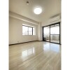 3LDK Apartment to Rent in Osaka-shi Kita-ku Interior