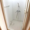1K Apartment to Rent in Kawasaki-shi Nakahara-ku Shower