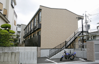 1K Apartment in Senriyama higashi - Suita-shi