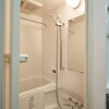 1K Apartment to Rent in Bunkyo-ku Bathroom