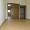2LDK Apartment to Rent in Nakagami-gun Nishihara-cho Western Room