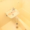 1K Apartment to Rent in Nerima-ku Bathroom