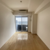1K Apartment to Rent in Osaka-shi Nishi-ku Living Room