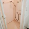 1K Apartment to Rent in Shinjuku-ku Shower