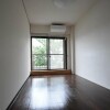 2LDK Apartment to Rent in Bunkyo-ku Room