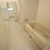 2LDK Apartment to Rent in Yokohama-shi Nishi-ku Bathroom