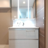 3LDK Apartment to Buy in Shinagawa-ku Washroom