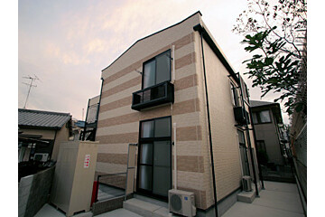 1K Apartment to Rent in Takarazuka-shi Exterior