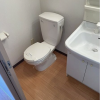 1K Apartment to Rent in Osaka-shi Fukushima-ku Toilet