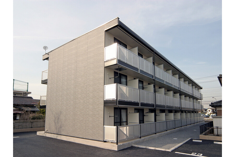 1K Apartment to Rent in Ichihara-shi Exterior
