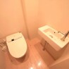 2LDK Apartment to Rent in Shibuya-ku Toilet