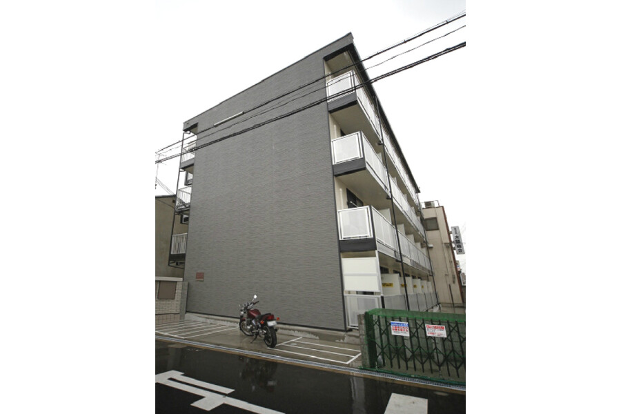 1K Apartment to Rent in Osaka-shi Taisho-ku Exterior