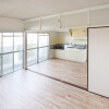 3DK Apartment to Rent in Hofu-shi Interior