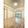 1LDK Apartment to Rent in Osaka-shi Taisho-ku Interior
