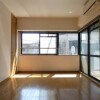 1K Apartment to Rent in Fukuoka-shi Chuo-ku Western Room