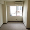 1K Apartment to Rent in Minato-ku Living Room