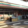 1K Apartment to Rent in Ota-ku Convenience Store