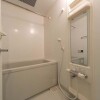 1SDK Apartment to Rent in Minato-ku Bathroom