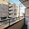 1K Apartment to Rent in Chofu-shi Balcony / Veranda