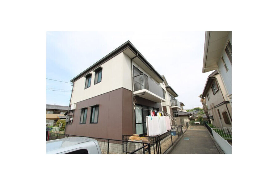 2LDK Apartment to Rent in Handa-shi Exterior