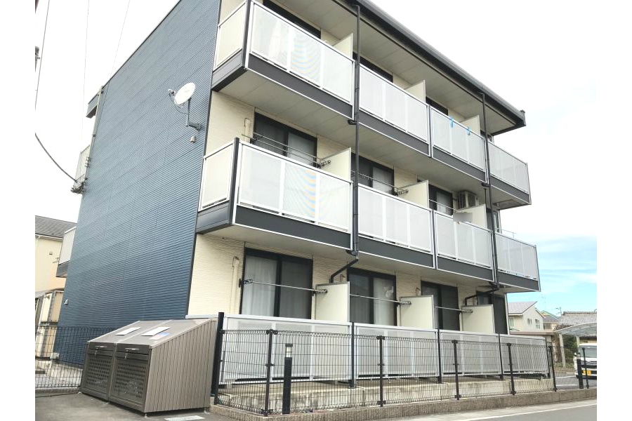 1K Apartment to Rent in Minamisaitama-gun Shiraoka-machi Exterior
