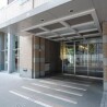 2LDK Apartment to Rent in Toshima-ku Entrance Hall