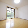1K Apartment to Rent in Hino-shi Living Room