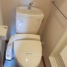 1K Apartment to Rent in Kitakatsushika-gun Sugito-machi Toilet