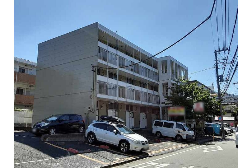 1K Apartment to Rent in Yokohama-shi Kohoku-ku Exterior