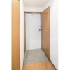 1K Apartment to Rent in Minato-ku Entrance
