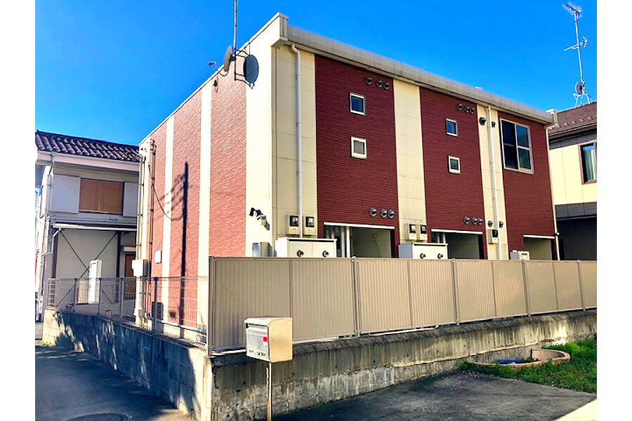 2LDK Apartment to Rent in Ichikawa-shi Exterior