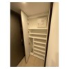 1LDK Apartment to Rent in Bunkyo-ku Storage