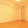 2LDK Apartment to Buy in Yokohama-shi Asahi-ku Room