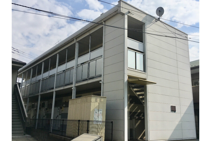 1K Apartment to Rent in Hatogaya-shi Exterior