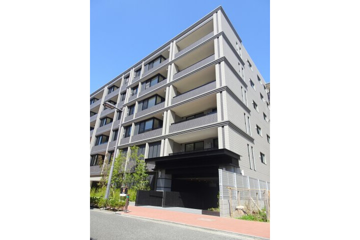 2SLDK Apartment to Rent in Yokohama-shi Nishi-ku Exterior