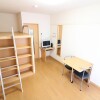 1K Apartment to Rent in Takatsuki-shi Living Room