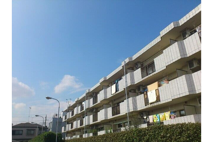 3LDK Apartment to Rent in Niiza-shi Exterior