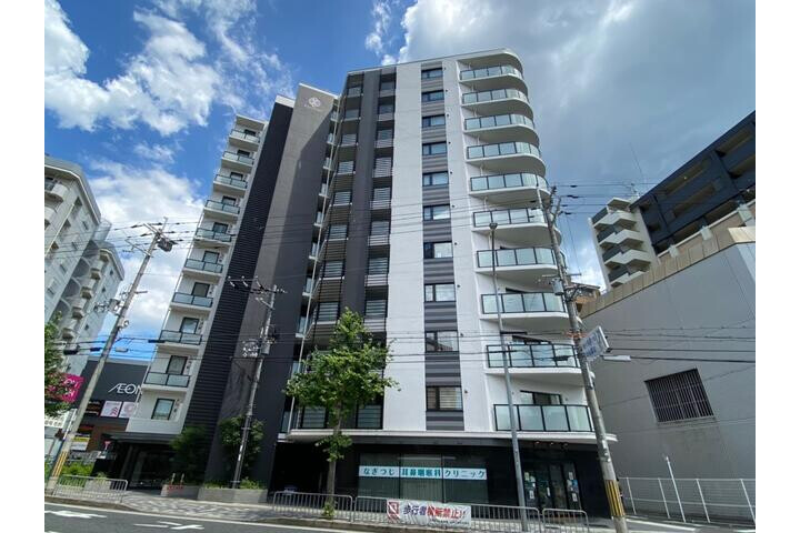 2LDK Apartment to Buy in Kyoto-shi Yamashina-ku Exterior