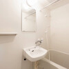 1R Apartment to Rent in Shibuya-ku Bathroom