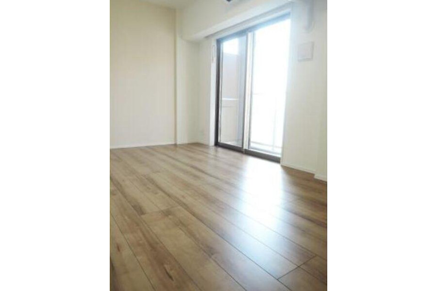 1R Apartment to Rent in Suginami-ku Living Room