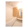 1LDK Apartment to Rent in Meguro-ku Bathroom