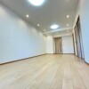 1SLDK Apartment to Buy in Osaka-shi Naniwa-ku Interior