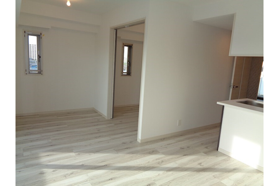 2LDK Apartment to Rent in Adachi-ku Living Room