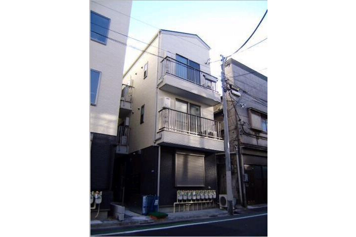 1R 아파트 to Rent in Arakawa-ku Exterior