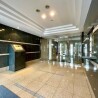 2LDK Apartment to Rent in Chiyoda-ku Building Entrance