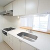 2SLDK Apartment to Rent in Minato-ku Kitchen